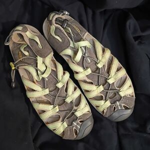 Keen Women's Outdoor Sandals in Brown and Green Size 11 All Terrain